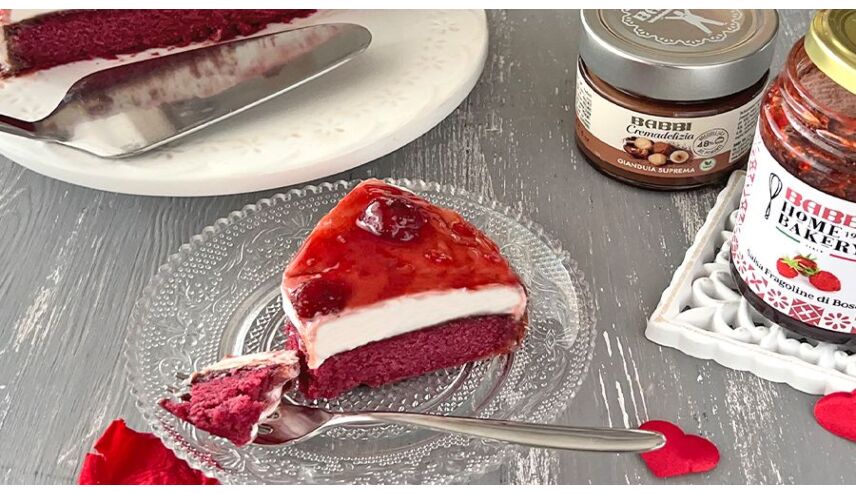 Red Velvet Cheesecake
